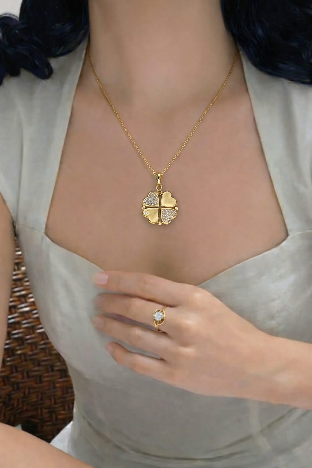 Heaven Hides – Gold Magnetic Clover of Hearts Pendant Necklace