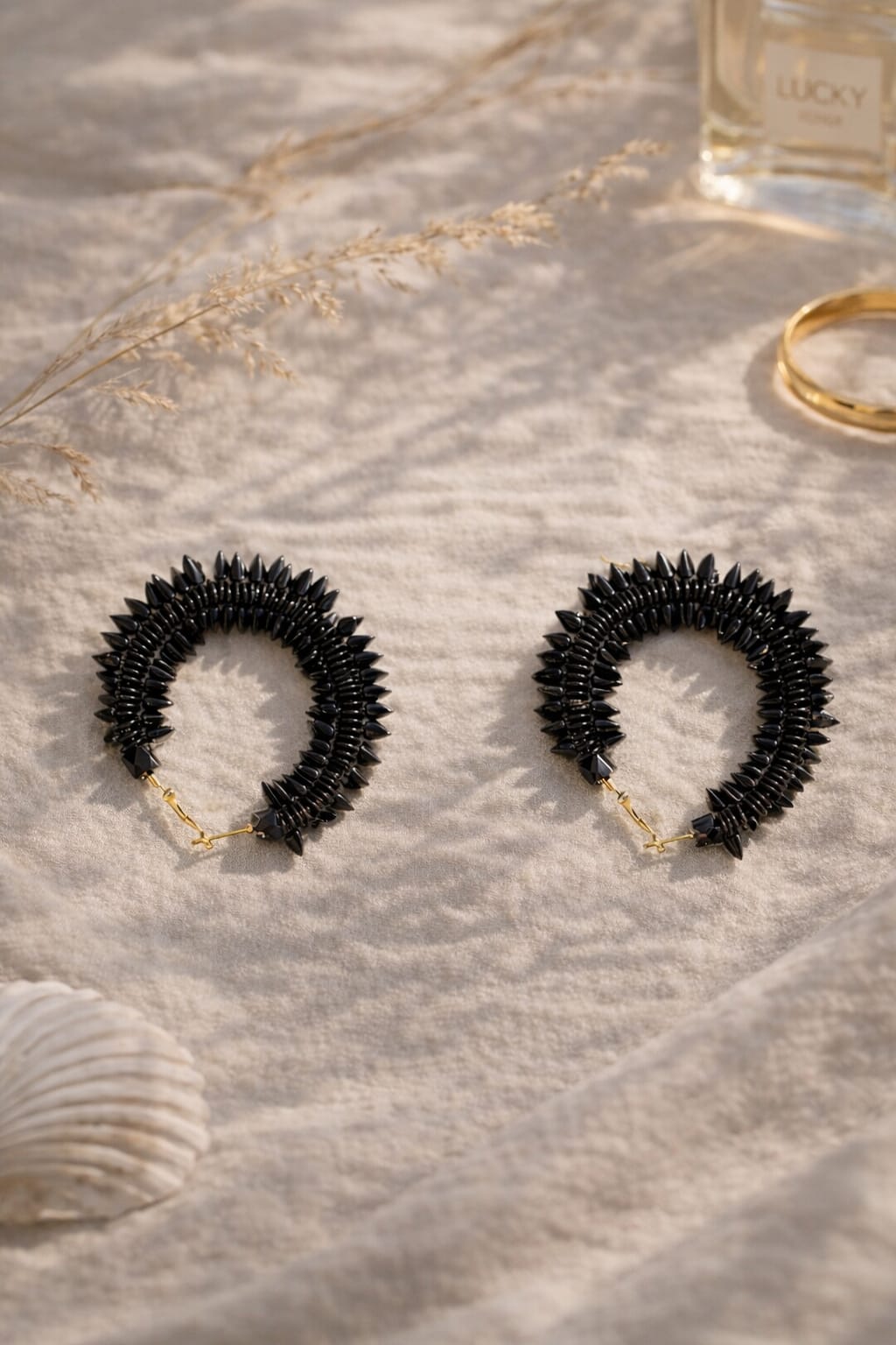 🌑✨ Midnight Blossom Combo Black Leaf Statement Earrings × Antique Pink Jhumkas