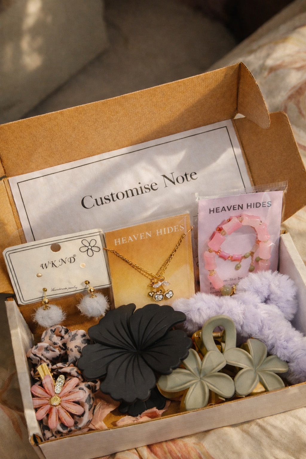 The Blossom & Charm Luxe Hamper by Heaven Hides (Random Hair Accessories)